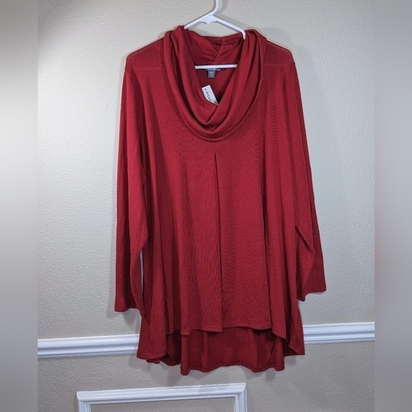 Roz & Ali Tops - Lightweight Cowl Neck Longsleeve Women's Top by Roz & Ali NWT